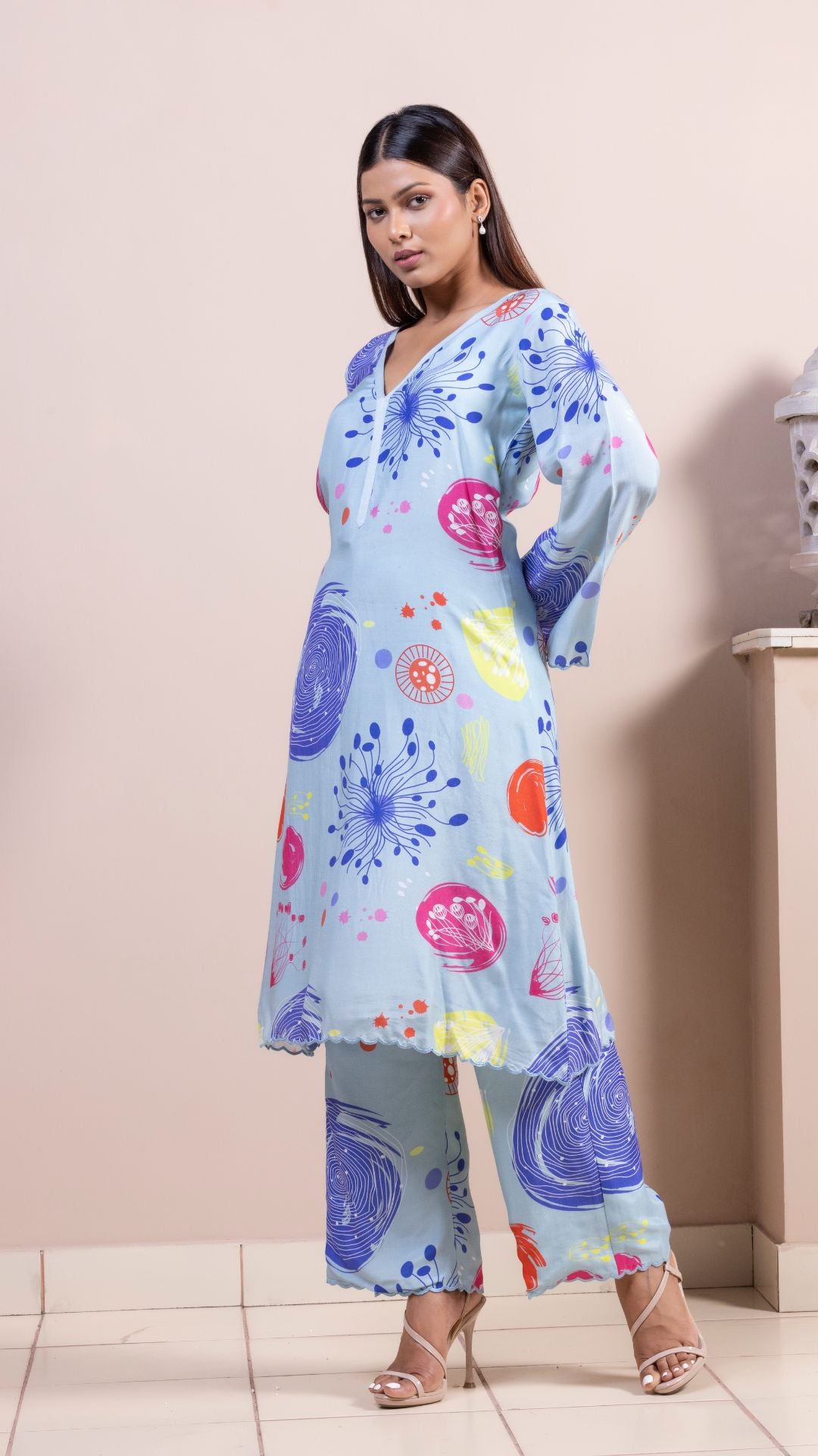Finger Scallop Kurta - Pant set