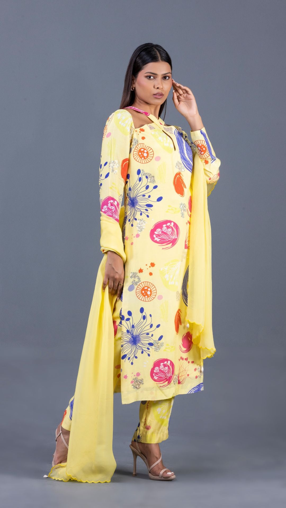 Saddle Halter Style Indi Suit